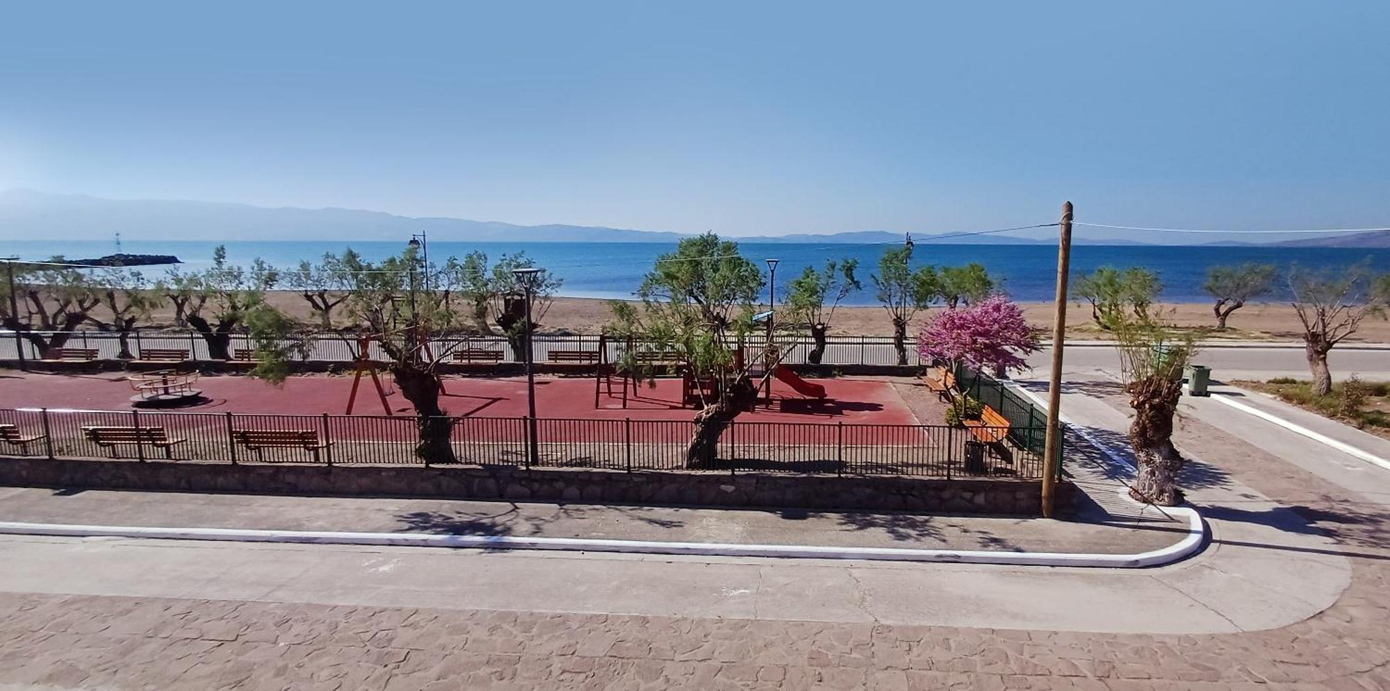 Arisvi All Seasons Hotel Skala Kallonis Extérieur photo